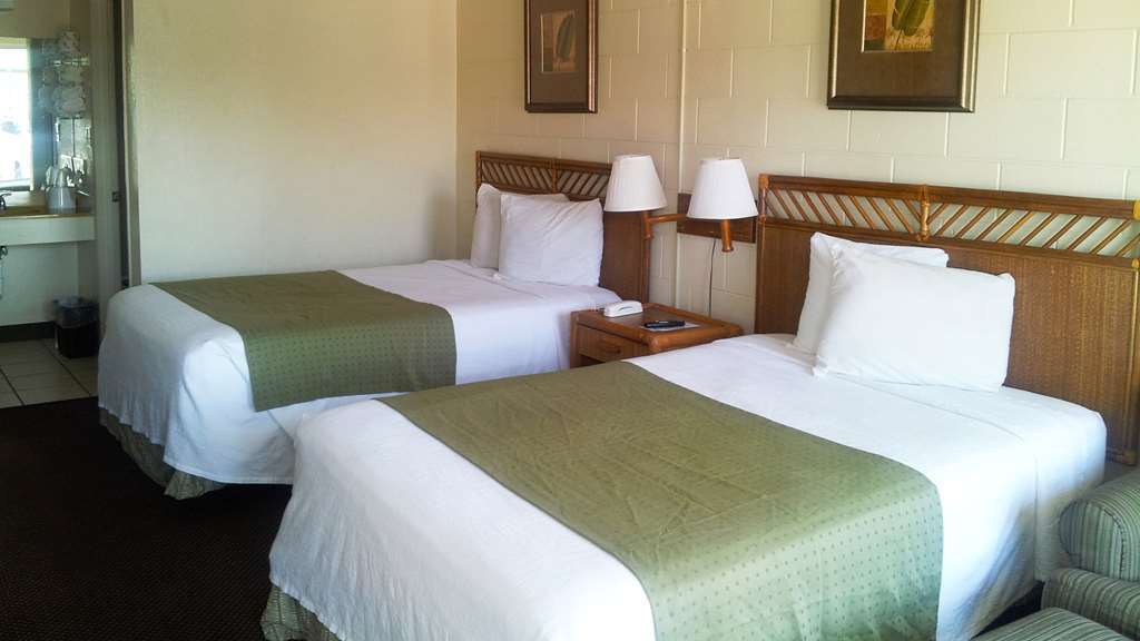 American Quality Lodge Panama City Room photo